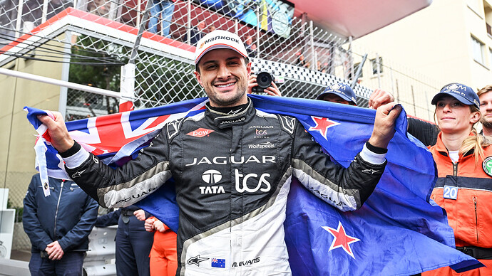 今年のモナコで優勝したミッチ・エバンス。