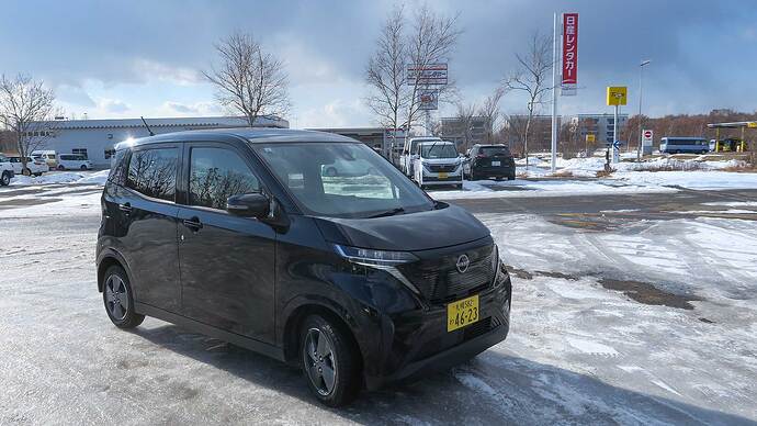 先日、新千歳空港で日産サクラのレンタカーを借りて気付きもいろいろ。追ってレポートします。