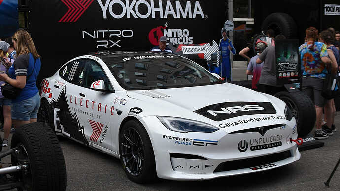 ブレイク・フラー選手のマシンも装着タイヤは横浜ゴム。公式サイトでプレスリリースも出ていました。