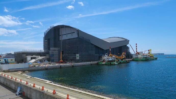 建設中だった「GLION ARENA KOBE」。