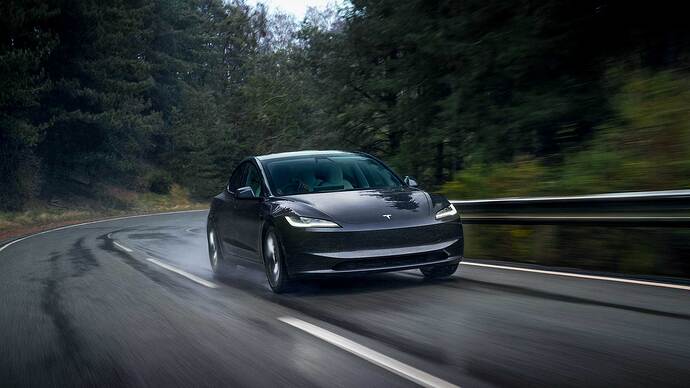 新型モデル3（出典：Tesla, Inc.）