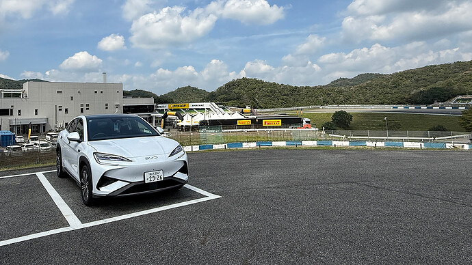 旅の目的地は岡山国際サーキット。「TIサーキット英田」の時代にはF1が2回開催されている。