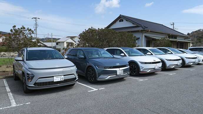 このあと、さらに1台のIONIQ 5が到着。
