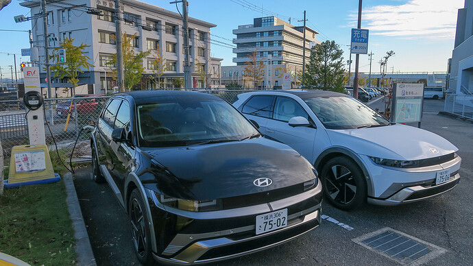 ホテルルートイン小野（兵庫県）宿泊時に利用したEV充電器。