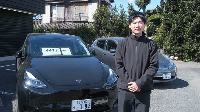 カーライフアドバイザーの高橋佑介さん。
