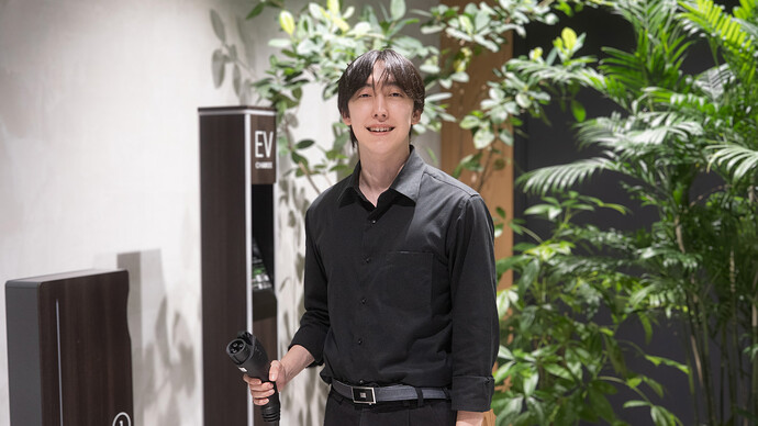 プラゴ取締役CTOの岡田侑弥さん。