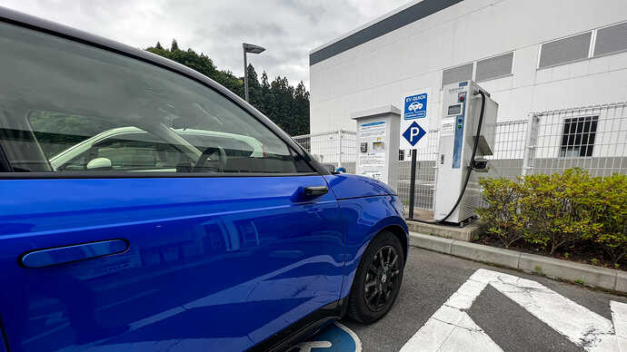 エネルギー回収施設(川口)の充電器