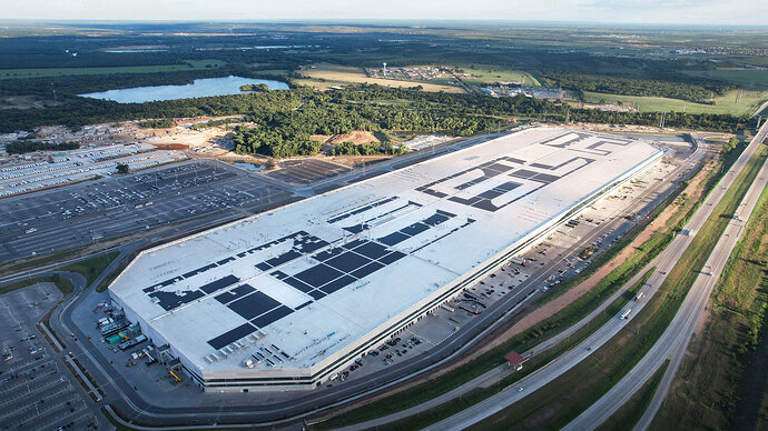 画像提供元：Tesla, Inc.
