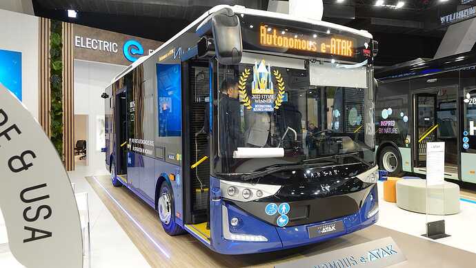 圧巻の現実「世界の最新EVバス図鑑」〜 busworld2023 レポート