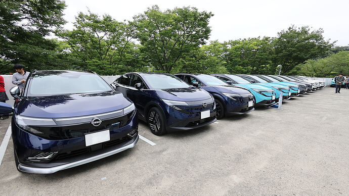 ZE2は「前日納車だった」という参加者も！