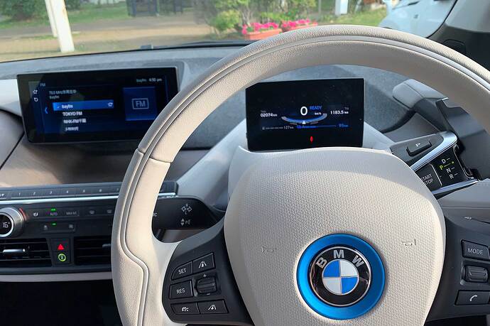 『i3』ドライブ中のスナップです。