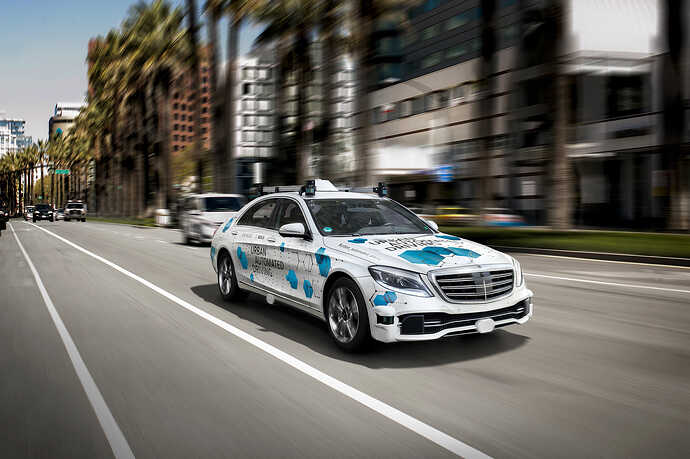 サンノゼではSクラスベースのテスト車両で実験予定。© Daimler AG