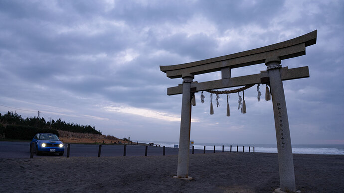 釣ヶ崎海岸。