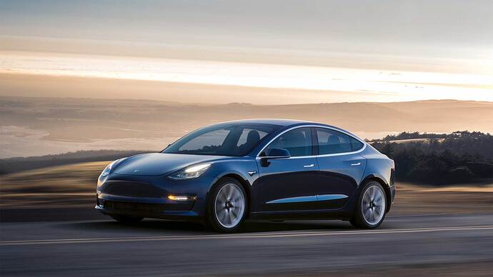 TESLA『Model 3』