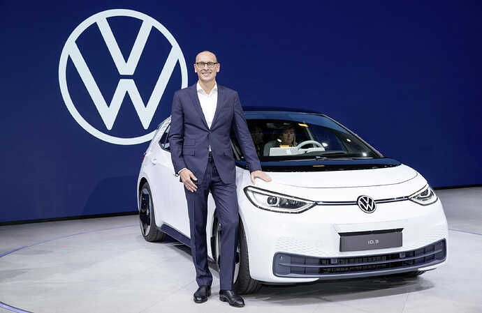 VWブランドチーフのRalf Brandstätter氏。画像はVW公式より。