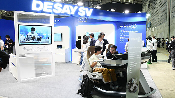 人テク会場の出展ブース。