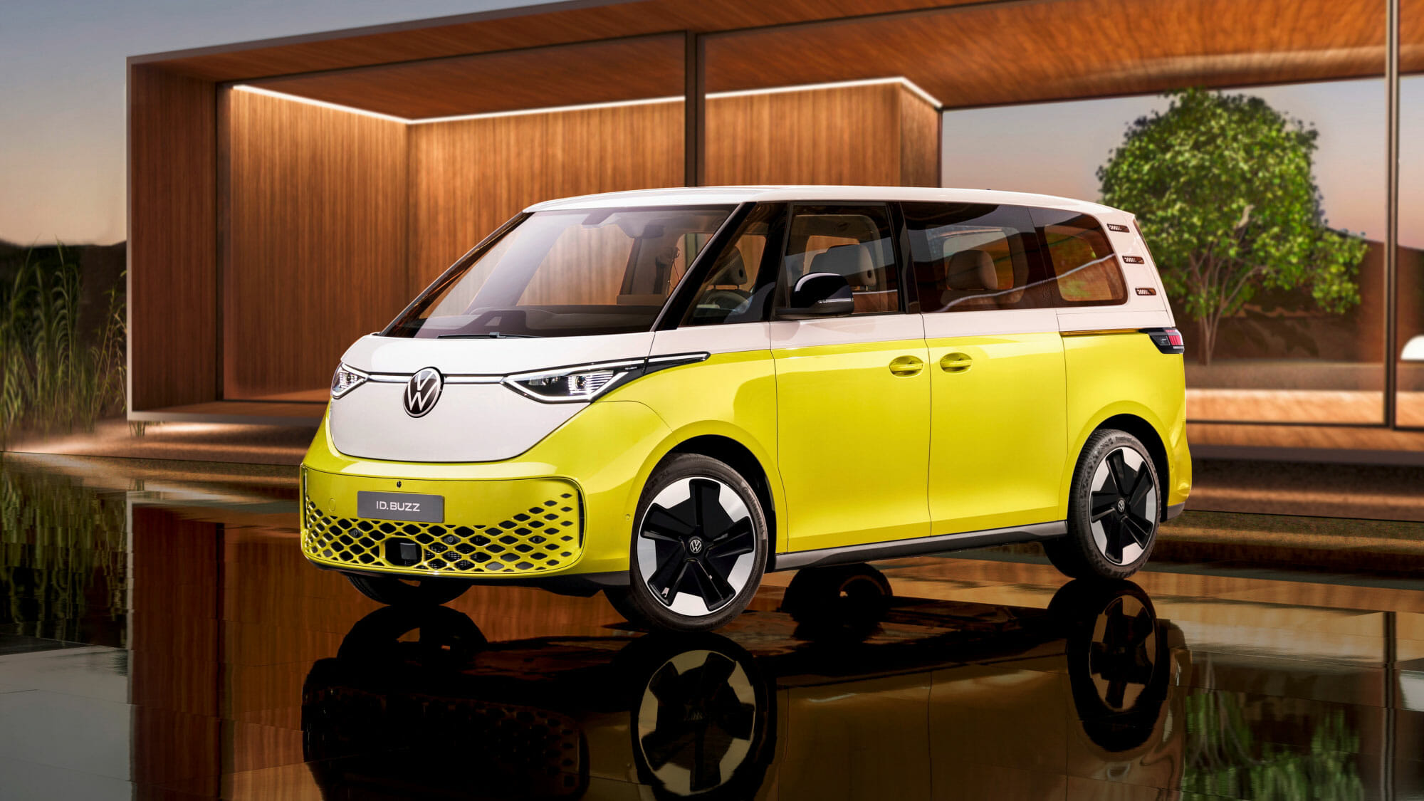 wah2 ハイブリットBUZZ Type-Buzz Si/Ge フォルクスワーゲンが新型電気自動車『ID. Buzz』を発表〜日本導入を