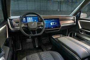 ピックアップの「R1T」のフロント席まわり。共通プラットフォームを使うため、SUVの「R1S」も同様のものと予想される。Rivianの公式サイトより転載。