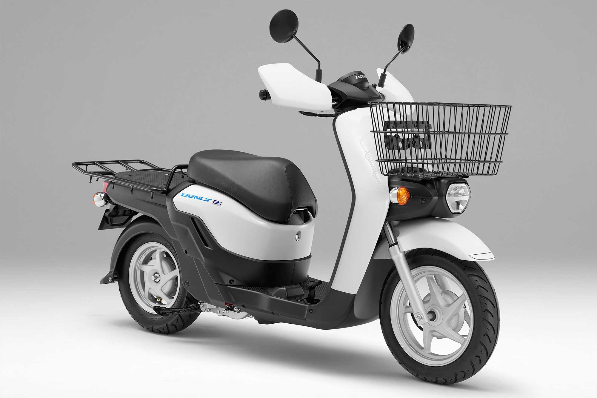 日本郵便が配達用にホンダの電気バイク Benly E 導入 社会の電動化が加速するか Evsmartブログ