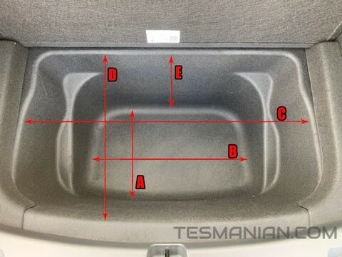 テスラ『モデルY』のインテリア、トランク、フランクなどのサイズ