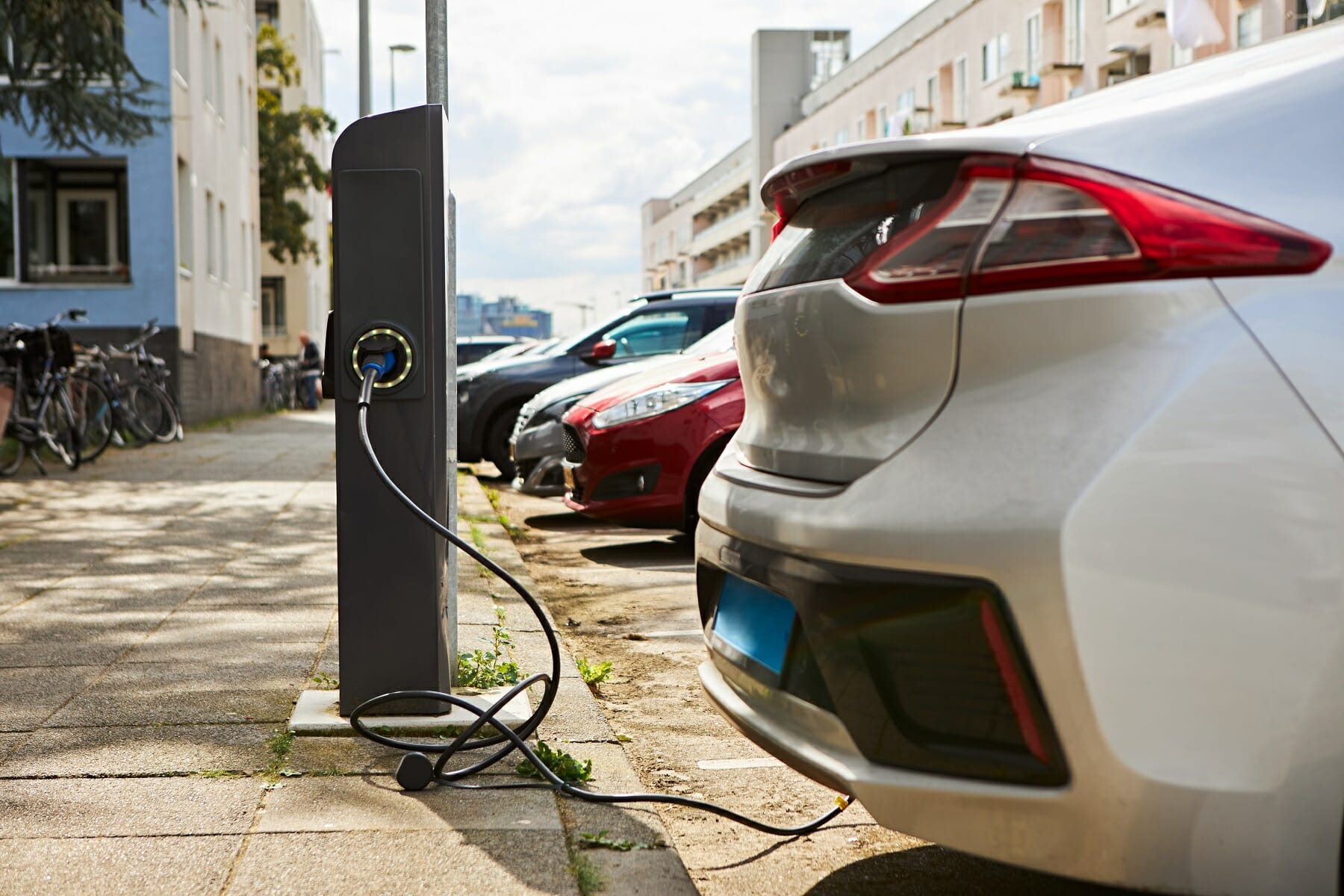 自動車の二酸化炭素排出量に関する研究結果 環境に良いのは圧倒的に電気自動車 Evsmartブログ