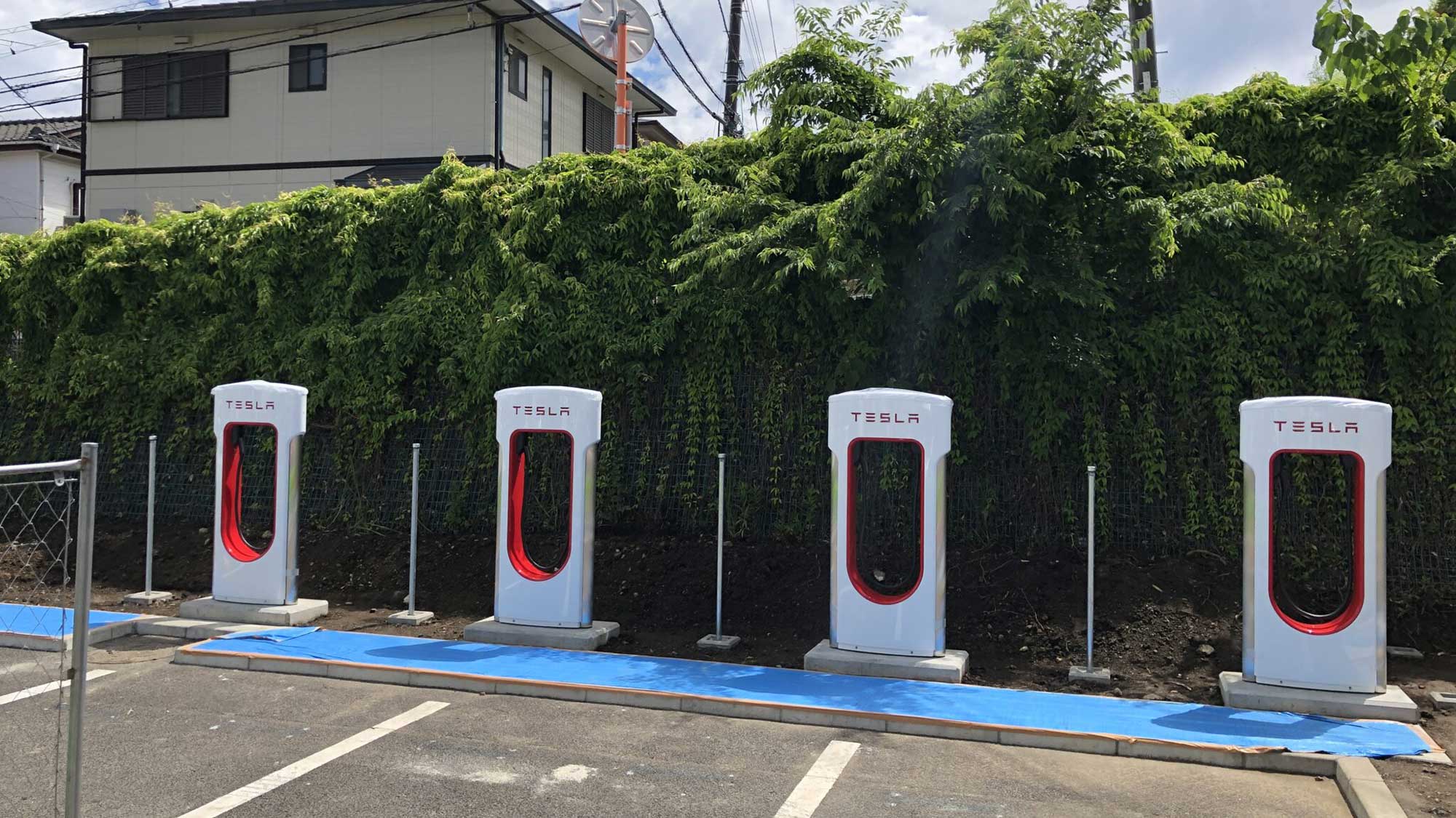 最大出力250kWで急速充電～テスラのスーパーチャージャーV3が続々と開設