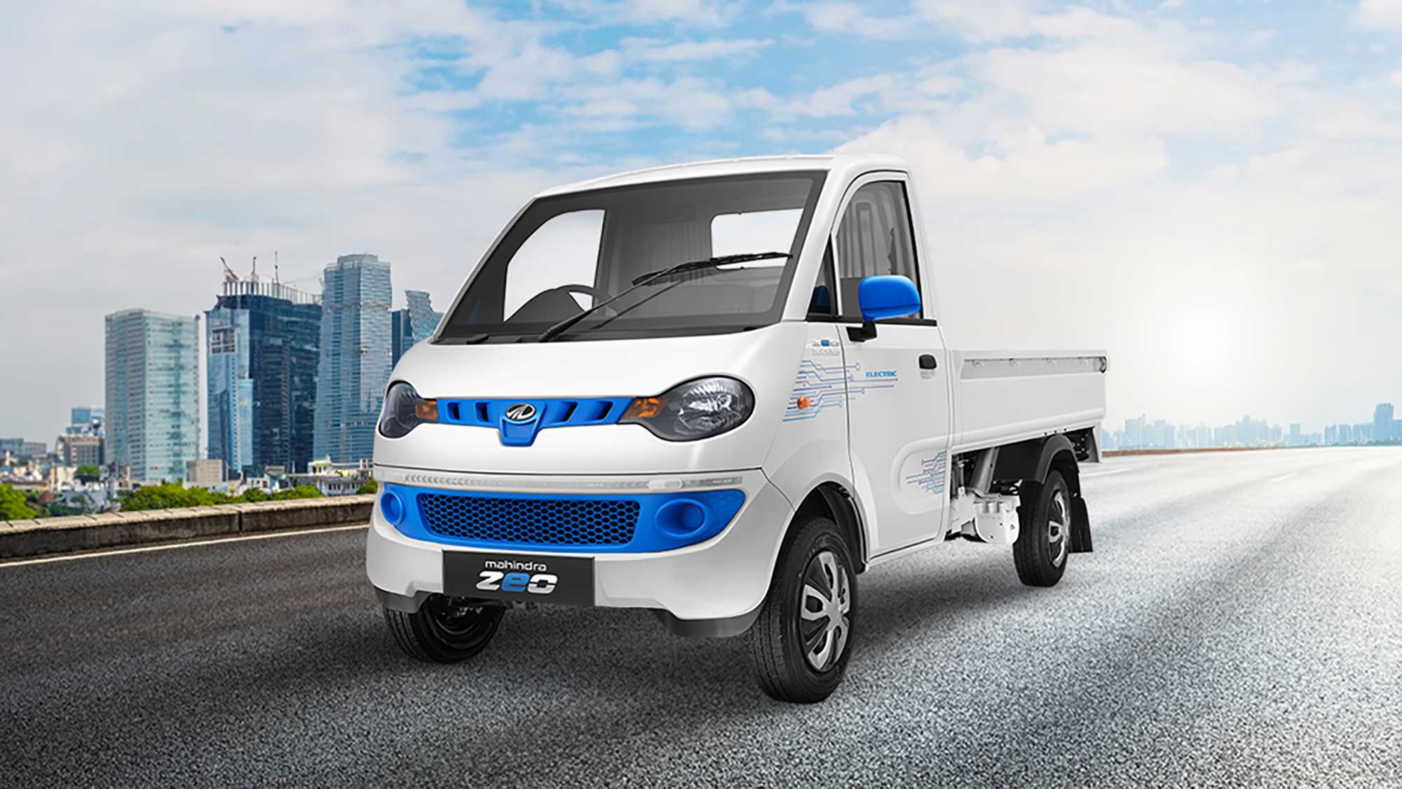 ホンダ『N-VAN e:』ついに発売／インドでは約140万円の軽トラEVが颯爽とデビュー！