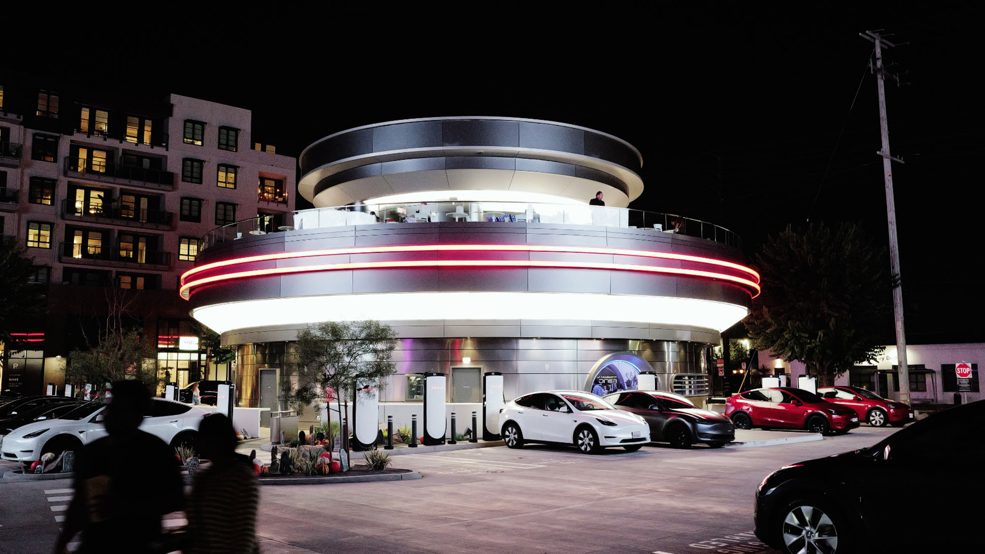 テスラの本場アメリカ訪問記【03】FSDで巡るLA観光名所とテスラ・ダイナー