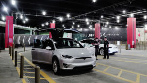 テスラの本場アメリカ訪問記【04】ラスベガスへのFSDロードトリップとベガスループ体験