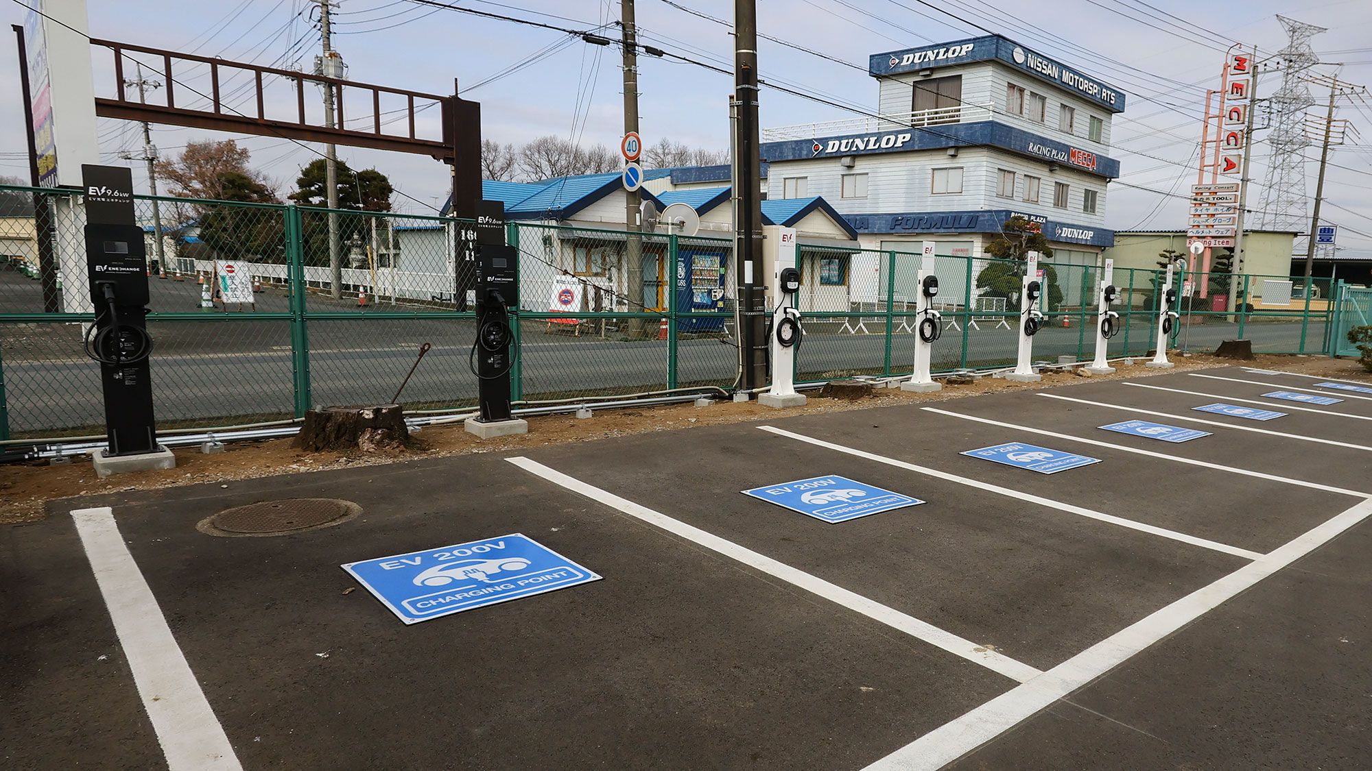 「EV充電エネチェンジ」の公共用充電器が累計1万口突破/本格的なEV普及に向けてさらなる進化を期待!