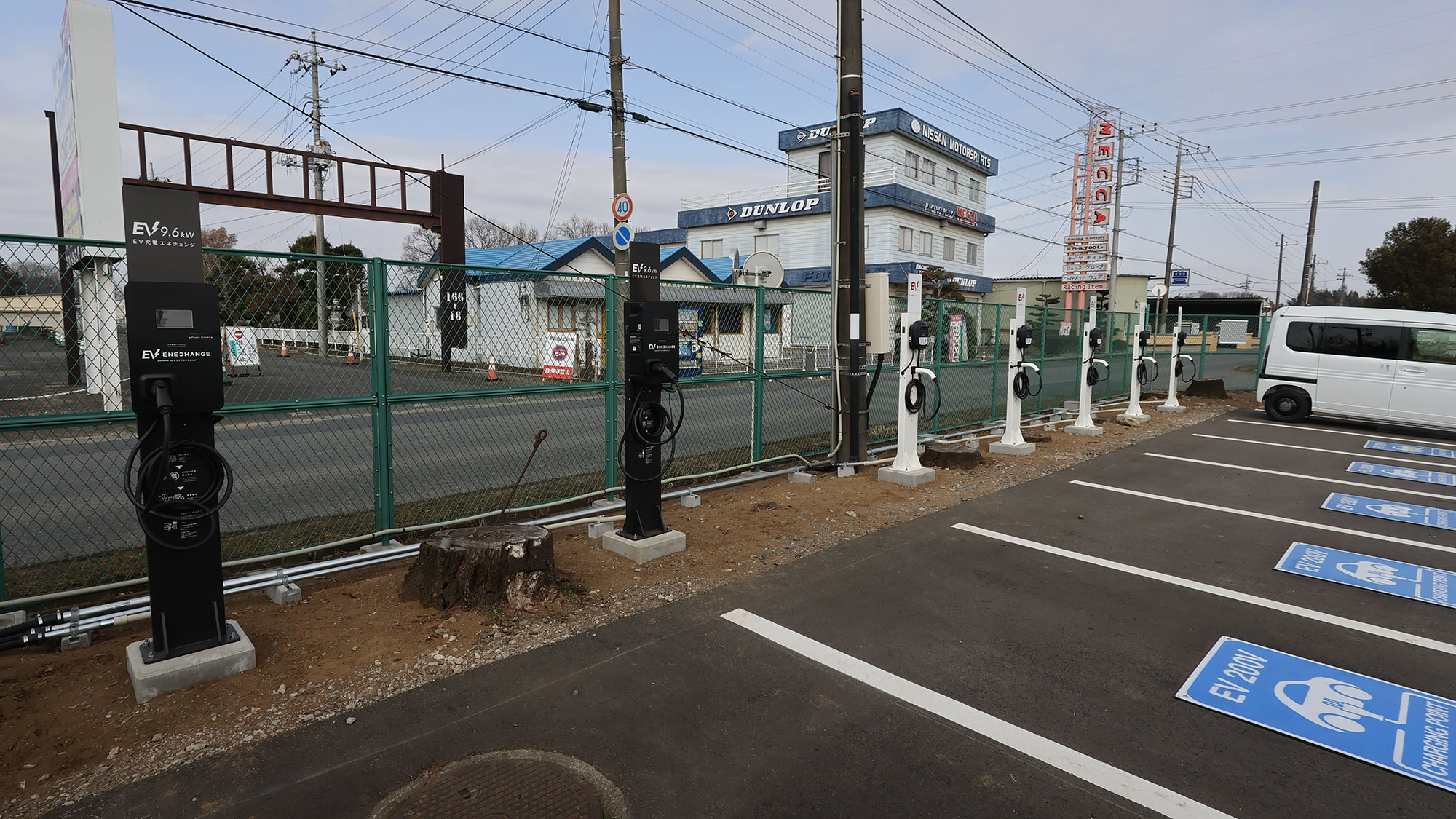 筑波サーキットで日本初登場の9.6kW普通充電器を体験/EV充電インフラの選択肢拡大へ