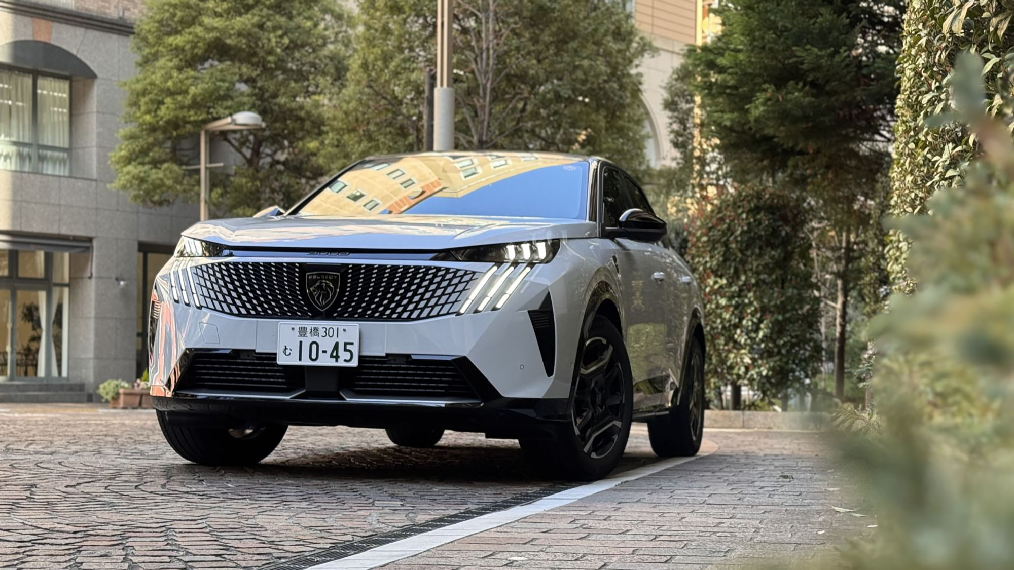 プジョー「E-3008」試乗記／デザインに一目惚れで買っても後悔しないフラッグシップEV